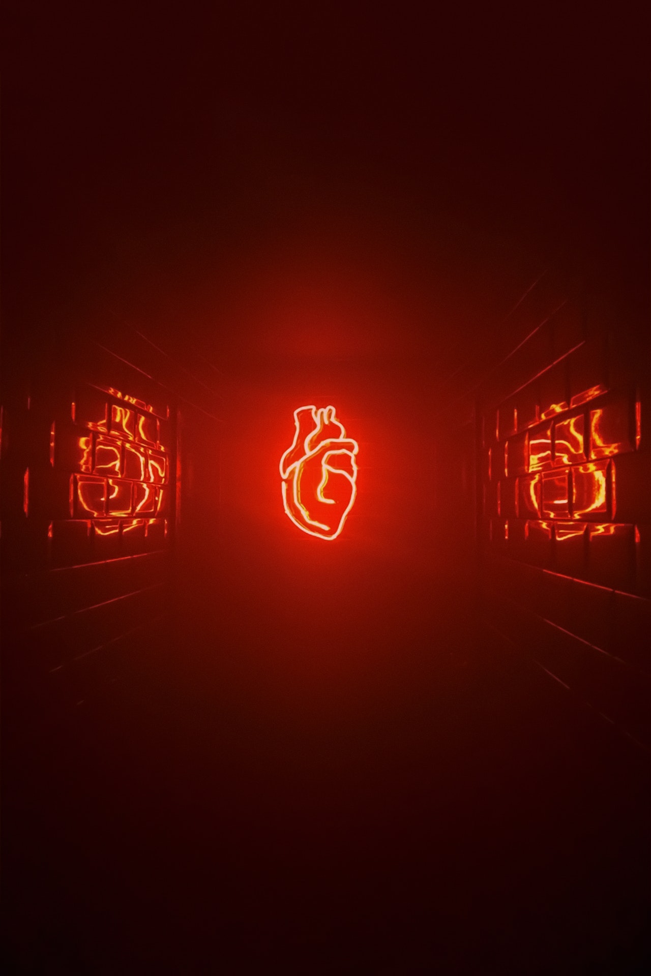 red heart neon sign